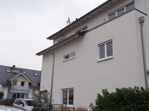 Bereits aus 7 Meter entfernung sind die Spikes nicht mehr zu sehen. Bereits aus 7 Meter entfernung sind die Spikes nicht mehr zu sehen.